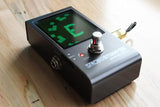 Peterson StroboStomp HD | Guitar and Bass Pedal board Strobe Tuner